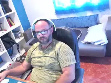 Chaturbate Live Porn of ravingr3d3