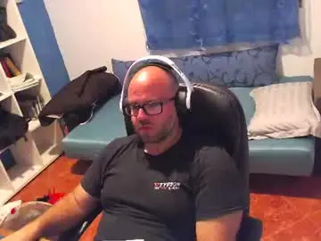 Chaturbate Private Sex Chat of ravingr3d3