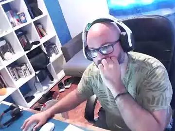Chaturbate Live Sex Cam of ravingr3d3