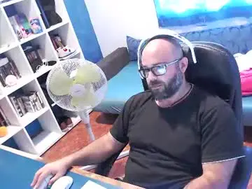 Chaturbate Live Sex of ravingr3d3