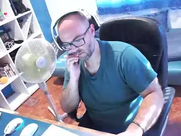 Chaturbate Nude Webcam of ravingr3d3