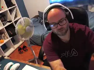 Chaturbate Free Live Porn of ravingr3d3
