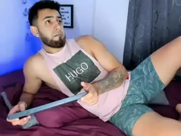 Chaturbate Free Porn Cam of sebastianhot__