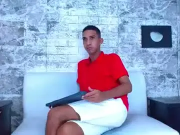 Chaturbate Private Sex Chat of alejandro_max