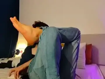 Chaturbate Watch Live Sex Cams of camilosaennz