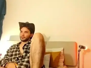Chaturbate Live Sex Cam of camilosaennz