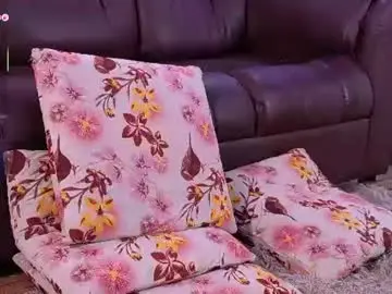 Chaturbate Live Porn of lara_giraldo