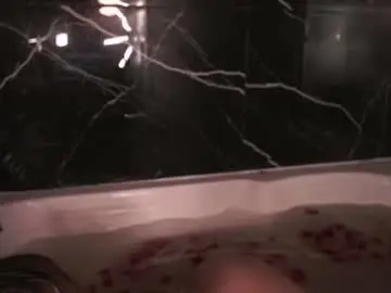 Chaturbate Watch Live Sex Cams of nina_mon