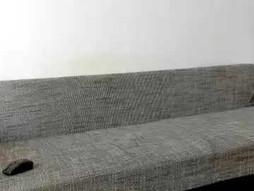 Chaturbate Nude Webcam of squirt_bunny77