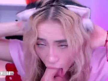 Chaturbate Watch Live Sex Cams of alejamillan1