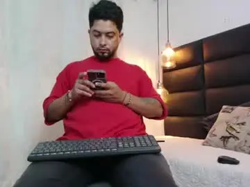 Chaturbate Private Sex Chat of apolomarcos_