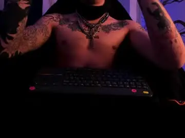 Chaturbate Live Porn of black_sshadow