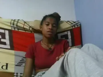 Chaturbate Best live sex cam show of charlinah784575