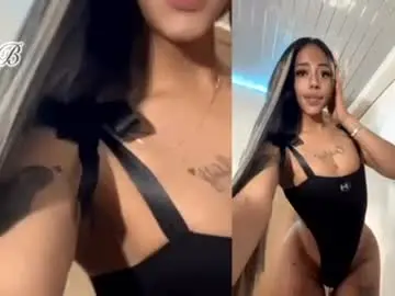 Chaturbate Watch Live Sex Cams of clermontt