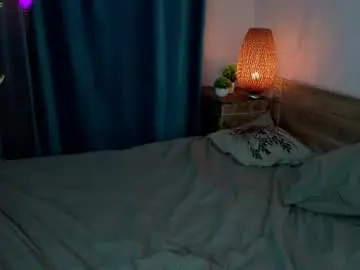 Chaturbate Live Sex Cam of rosalvaulman