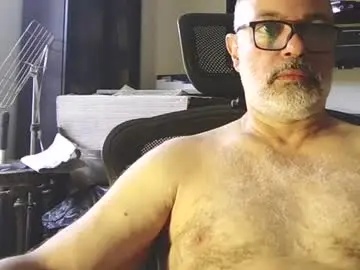 Chaturbate Nude Webcam of hard_boner_123