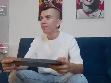Chaturbate Live Sex of rowancley