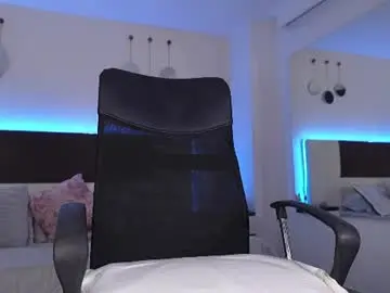 Chaturbate Watch Live Sex Cams of danteestone