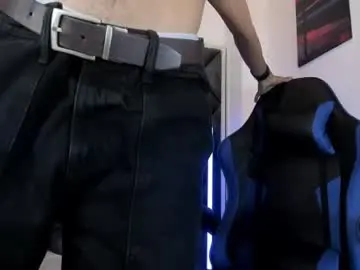 Chaturbate Live Sex Cam of liamkron