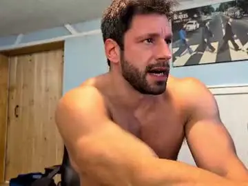 Chaturbate Watch Live Sex Cams of pizza_biceps
