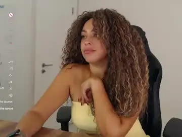 Chaturbate Free Porn Cam of _just_a_queen_3