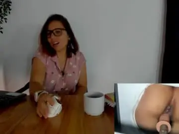 Chaturbate Nude Webcam of isabella_sweett_