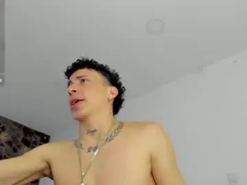Chaturbate Live Sex of maxxx_bigcock