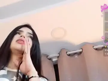 Chaturbate Adult Webcam of sararoy_