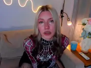 Chaturbate Live Sex Cam of stacyparkerr