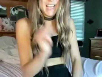 Chaturbate Adult Video Chat of mariahpinkkitty