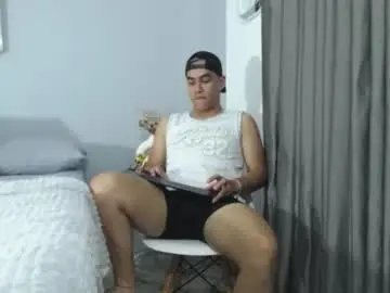 Chaturbate Free Live Porn of noahhunteer