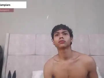 Chaturbate Adult Webcams of adam_piarse