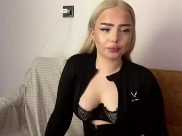 Chaturbate Live Porn of blonde8888
