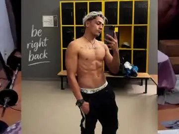 Chaturbate Nude Webcam of brunocuttie94