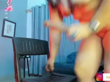 Chaturbate Live Sex Cam of dafne_00