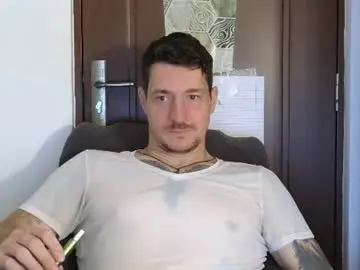 Chaturbate Watch Live Sex Cams of tattooedhunk_