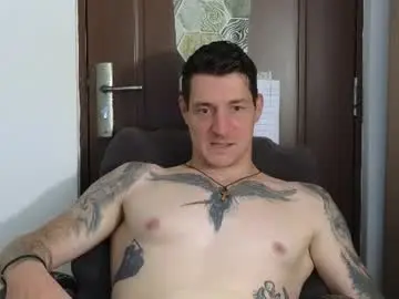 Chaturbate Adult Video Chat of tattooedhunk_