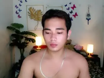 Chaturbate Live Porn of urpinoy_cummer