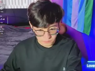 Chaturbate Watch Live Sex Cams of angelito18_twink
