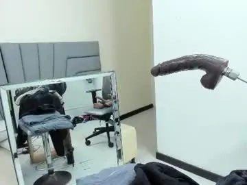 Chaturbate Sex Cam of angie_will