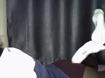 Chaturbate Live Sex Cam of sweetkirrie