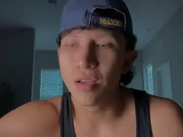 Chaturbate Nude Webcam of valentino_tussojs