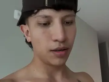 Chaturbate Watch Live Sex Cams of valentino_tussojs