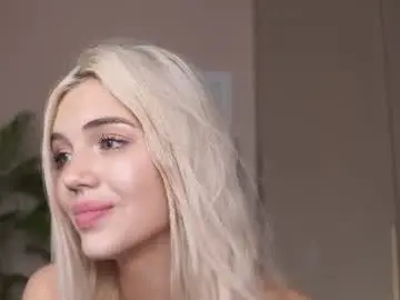 Chaturbate Watch Live Sex Cams of milabunny_