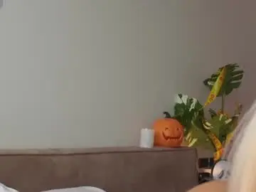 Chaturbate Sex Chat of milabunny_