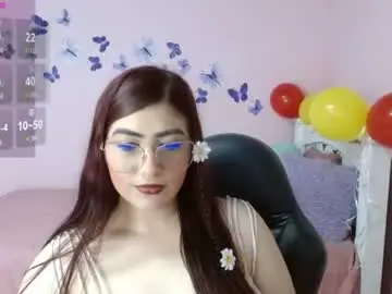 Chaturbate Watch Live Sex Cams of briathomas