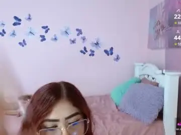 Chaturbate Best live sex cam show of briathomas