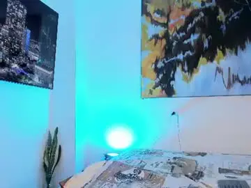 Chaturbate Live Sex Cam of alice_graay__