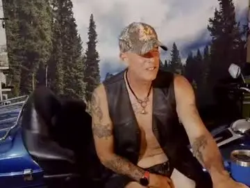 Chaturbate Live Porn of diabolic_yeti76