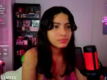 Chaturbate Adult Webcams of helia_n_amy